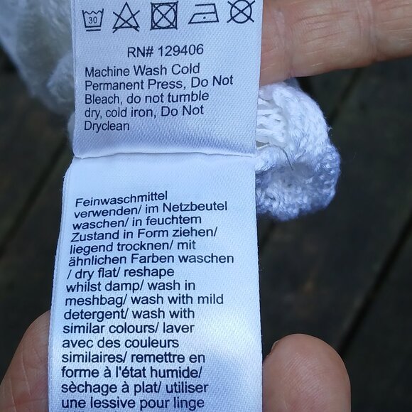 Venus White Long Bell Sleeve, Relaxed Off Shoulder Crochet Dress Lovely!  Sz L - Picture 7 of 10